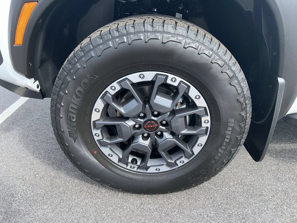 New 2026 Nissan Frontier PRO-4X w/ Pro-4x Convenience Package AWD/4WD image 9
