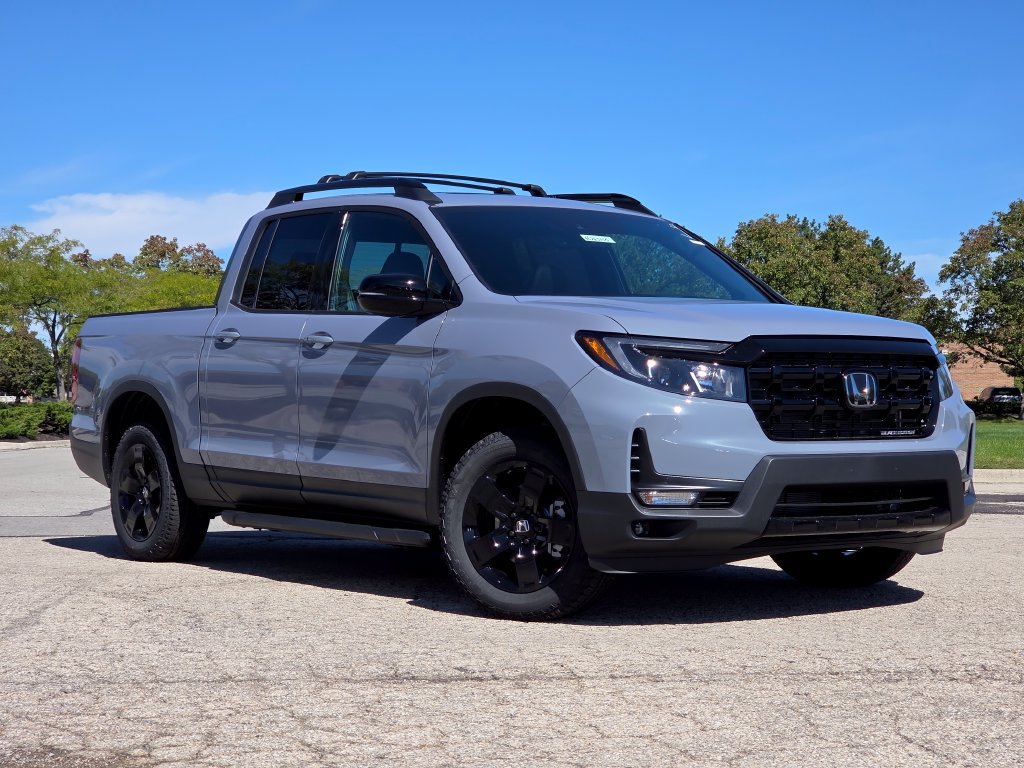 New 2026 Honda Ridgeline Black Edition image 2