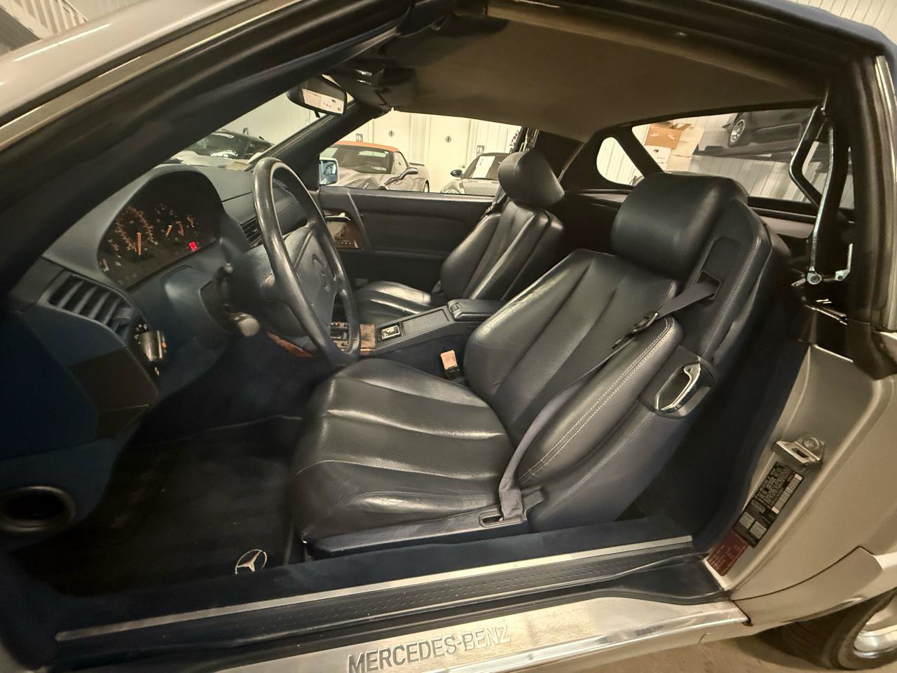 Used 1991 Mercedes-Benz 500 SL image 13