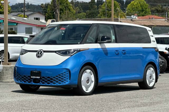 New 2025 Volkswagen ID. Buzz 1st Edition image 8