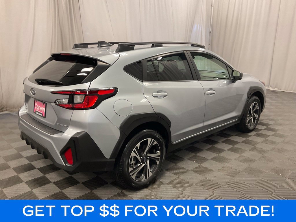 Used 2024 Subaru Crosstrek 2.0i Premium AWD/4WD image 3