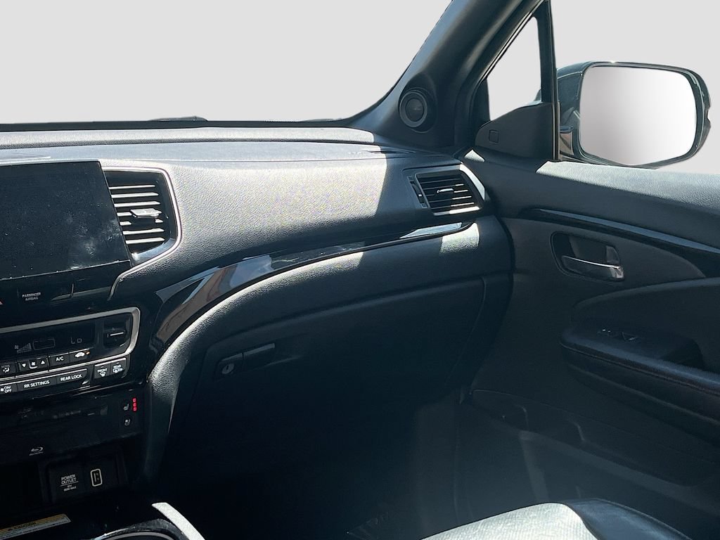 Used 2022 Honda Pilot Black Edition image 25