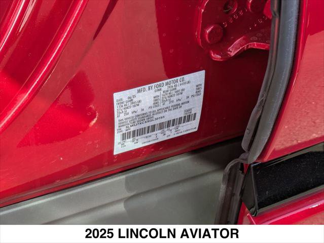 New 2025 Lincoln Aviator Reserve w/ Equipment Group 201A image 15