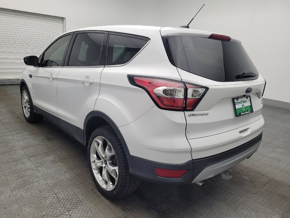 Used 2017 Ford Escape SE FWD image 5