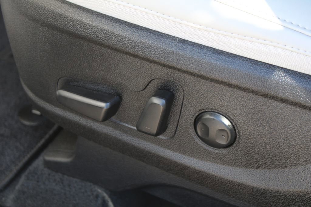 Used 2024 Kia Telluride S w/ S Sunroof Package image 23