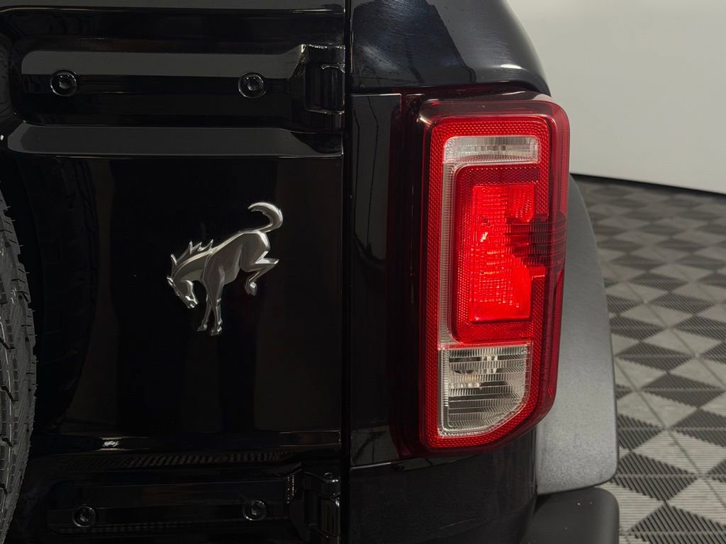 Used 2025 Ford Bronco Big Bend image 14