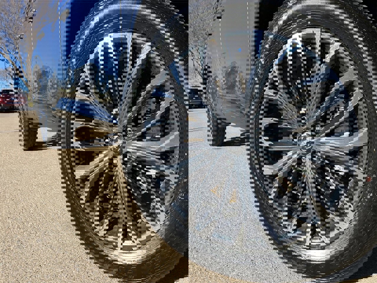 Certified 2025 Nissan Rogue SL w/ Tech Package image 8