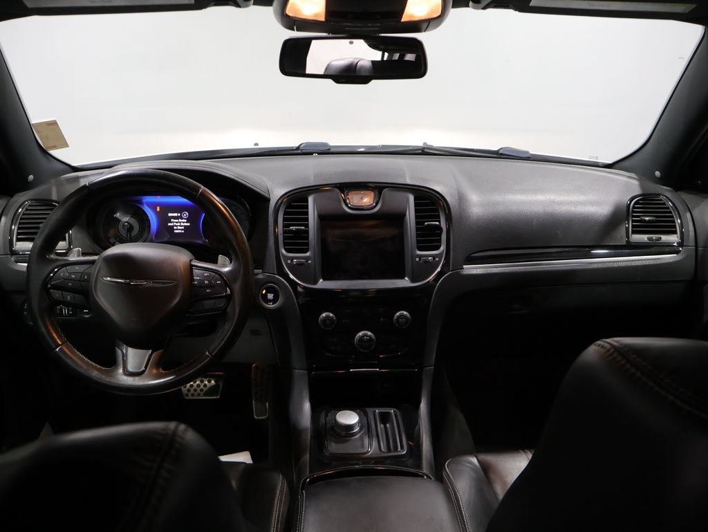 Used 2018 Chrysler 300 S AWD/4WD image 16