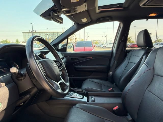 Used 2022 Honda Pilot Black Edition image 25