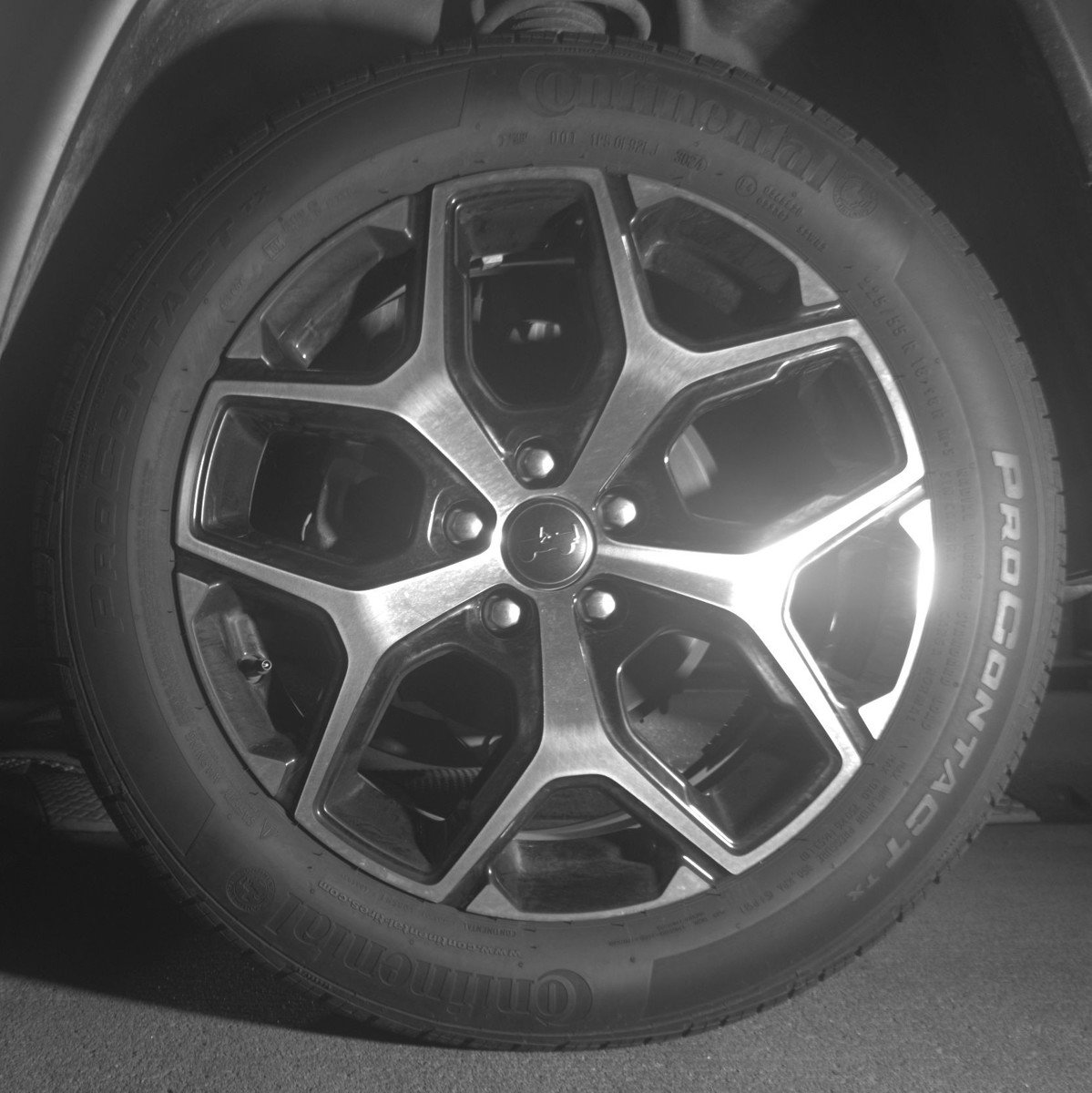 Used 2025 Jeep Compass Limited image 14