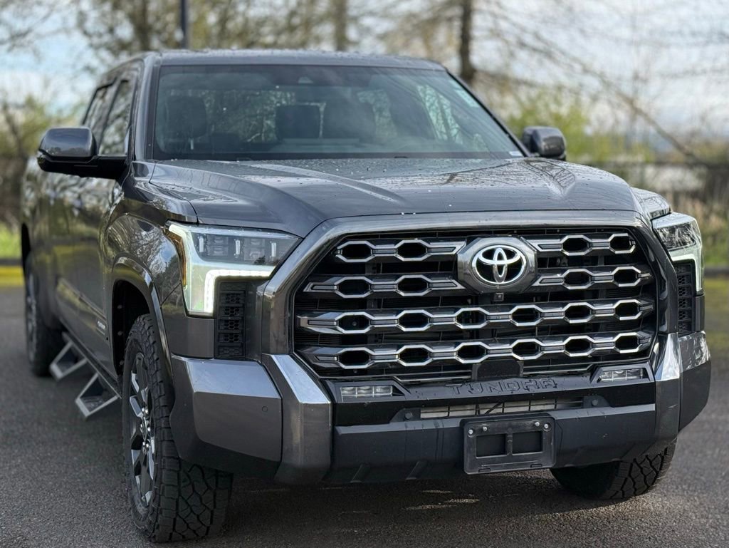 Used 2023 Toyota Tundra Platinum image 7