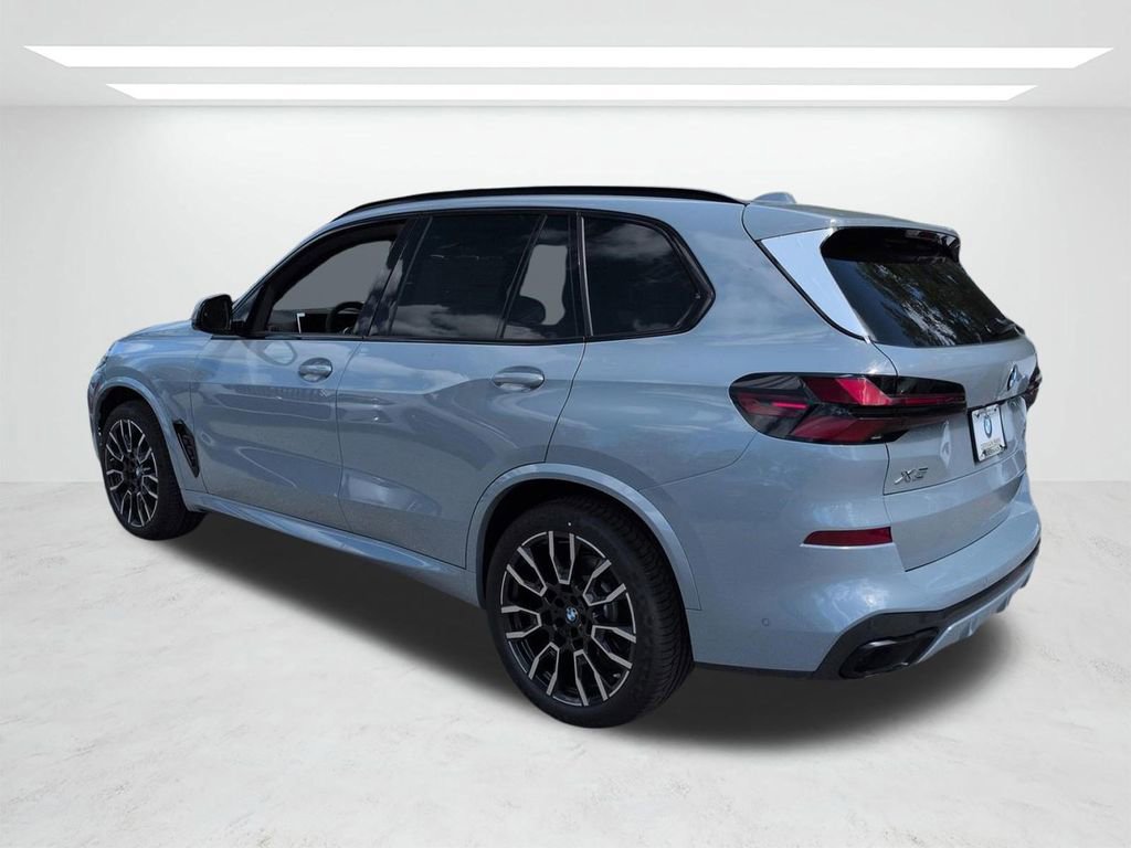 New 2026 BMW X5 xDrive40i w/ M Sport Package image 6