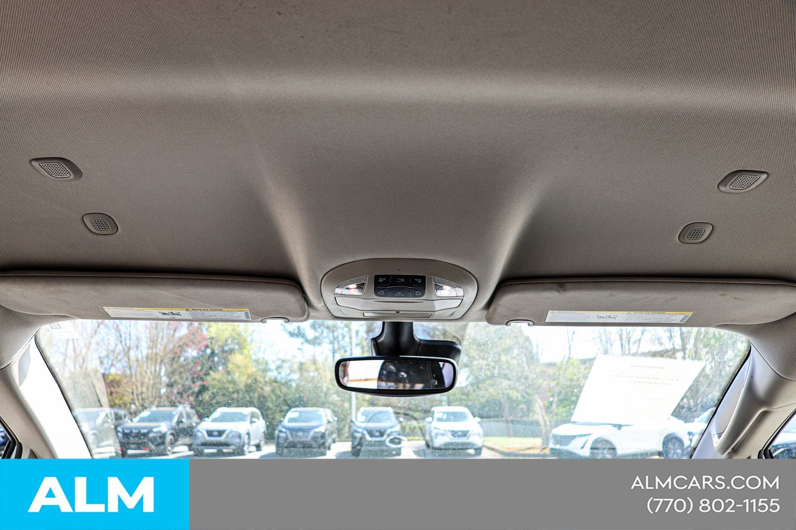 Used 2024 Chrysler Pacifica Touring-L image 43