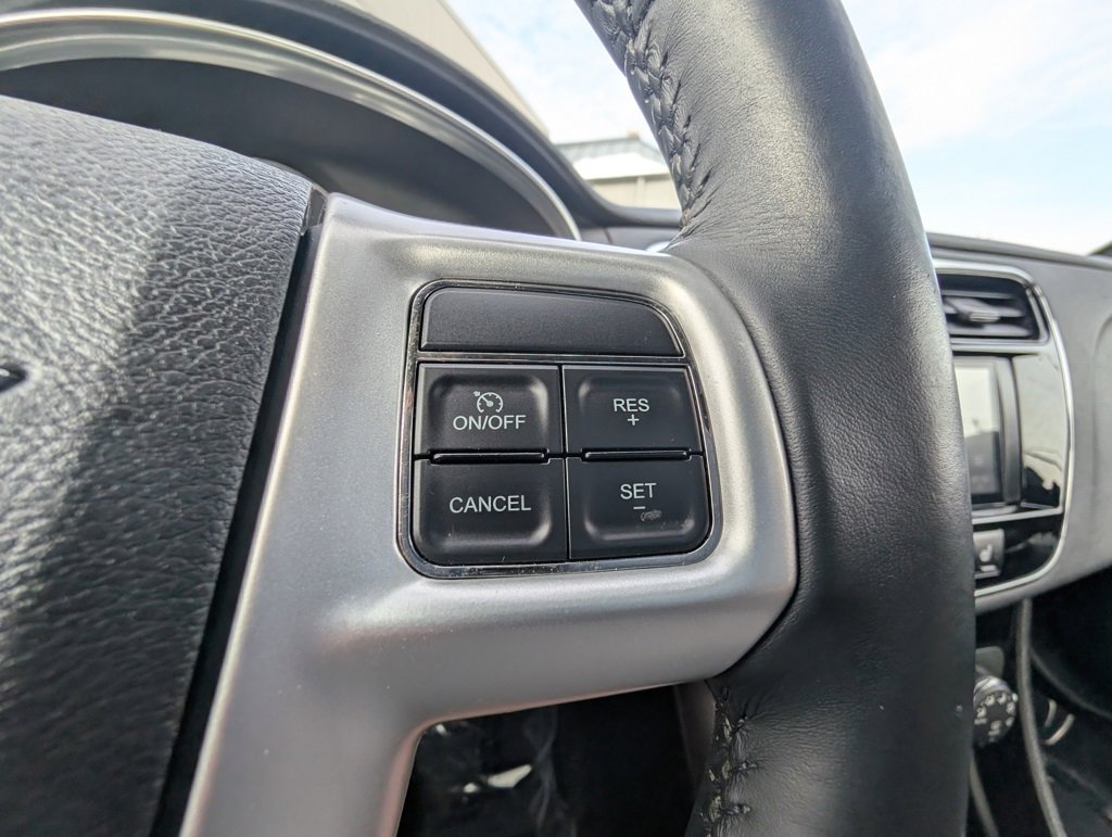 Used 2013 Chrysler 200 Touring w/ Cold Weather Group image 16