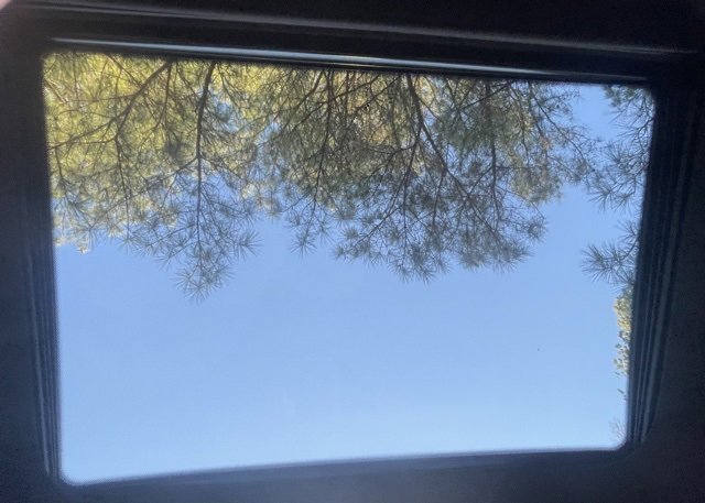 Used 2023 BMW 330i Sedan w/ Driving Assistance Package image 24