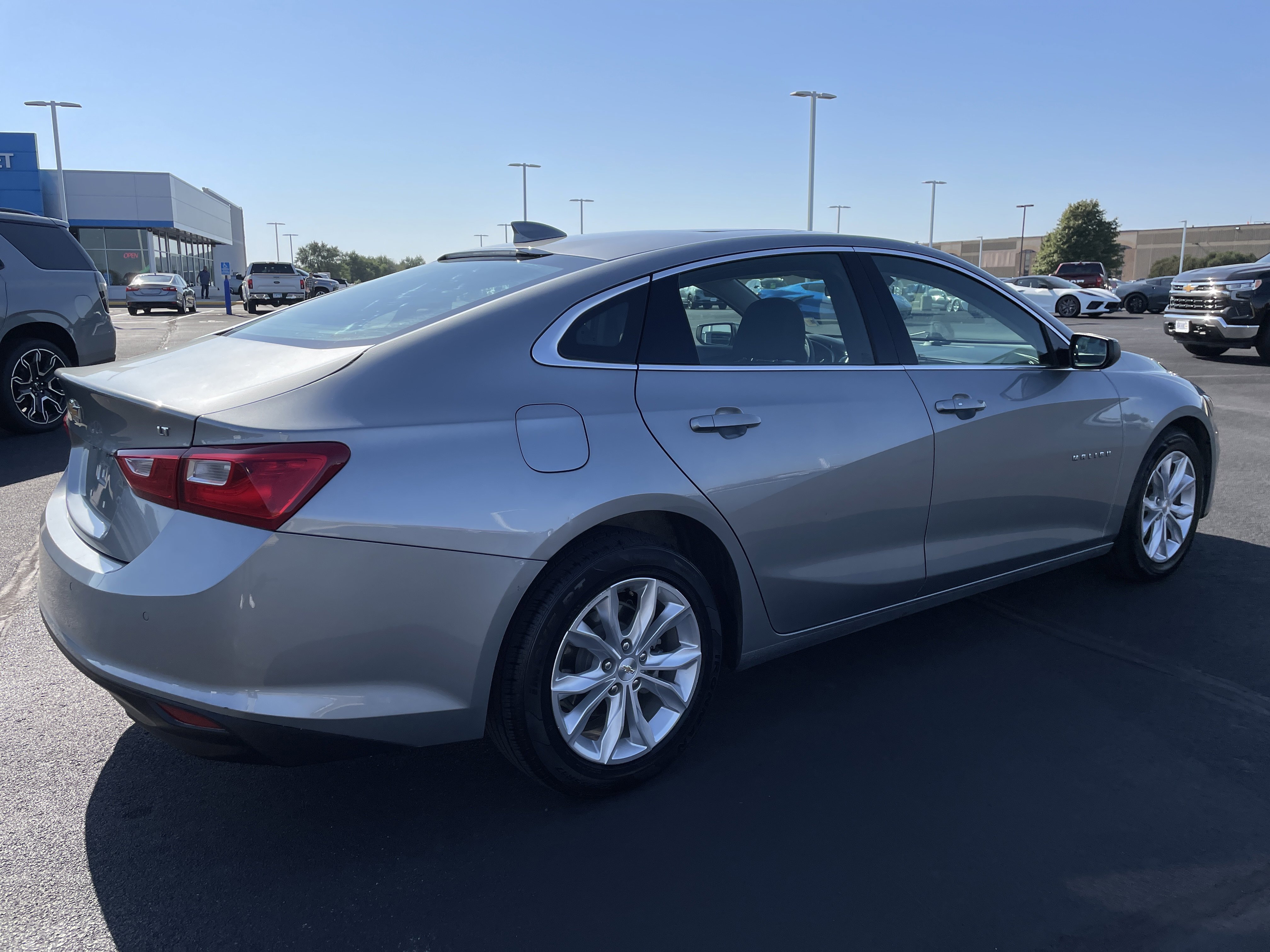 Used 2024 Chevrolet Malibu LT image 5