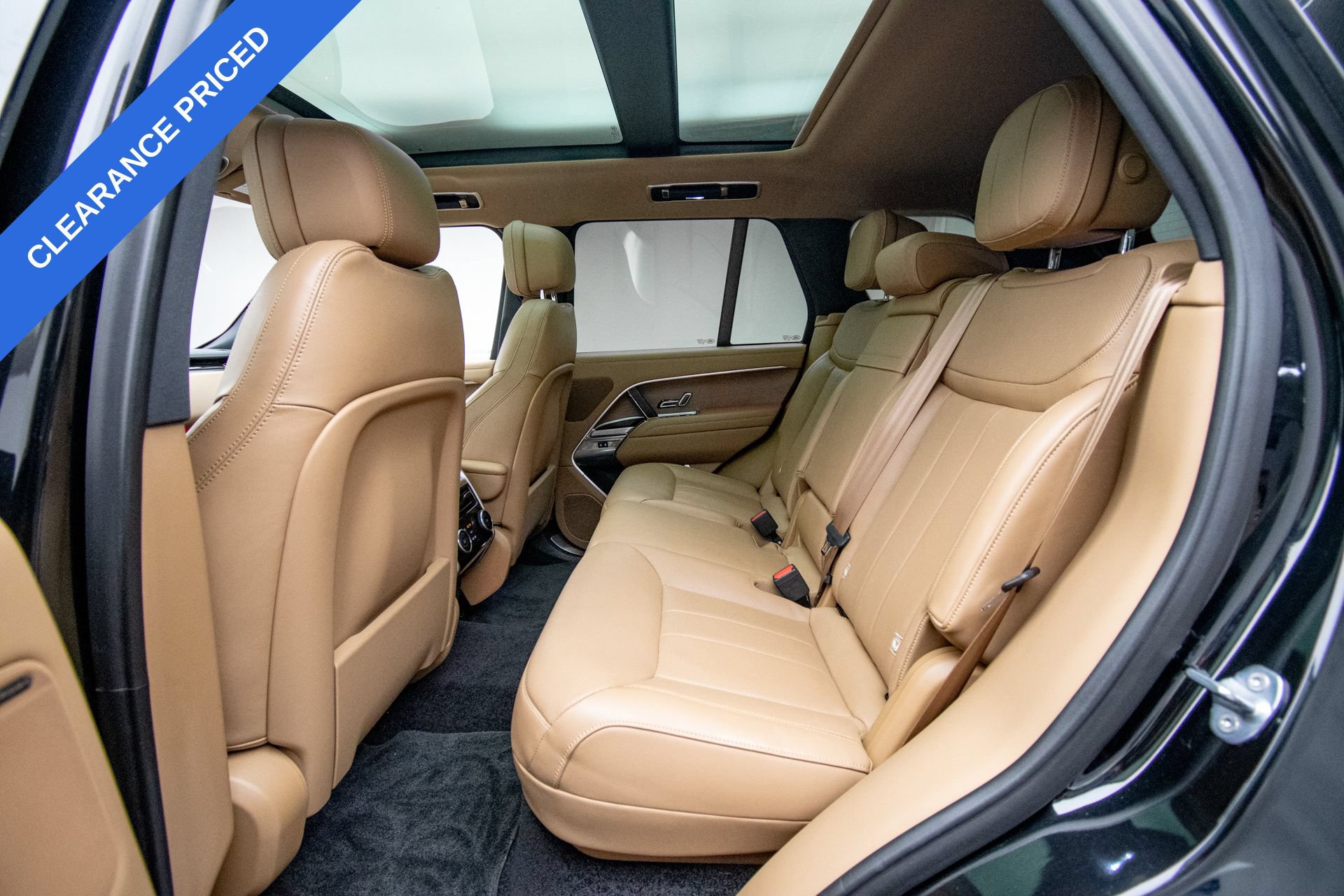 Used 2023 Land Rover Range Rover SE AWD/4WD image 13