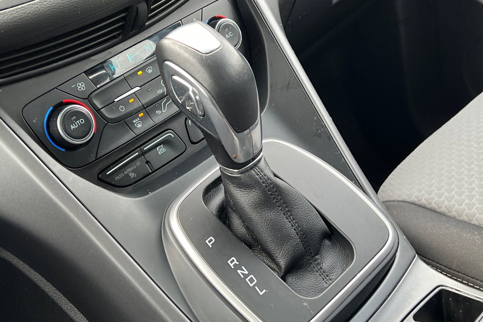 Used 2018 Ford C-MAX SE image 21