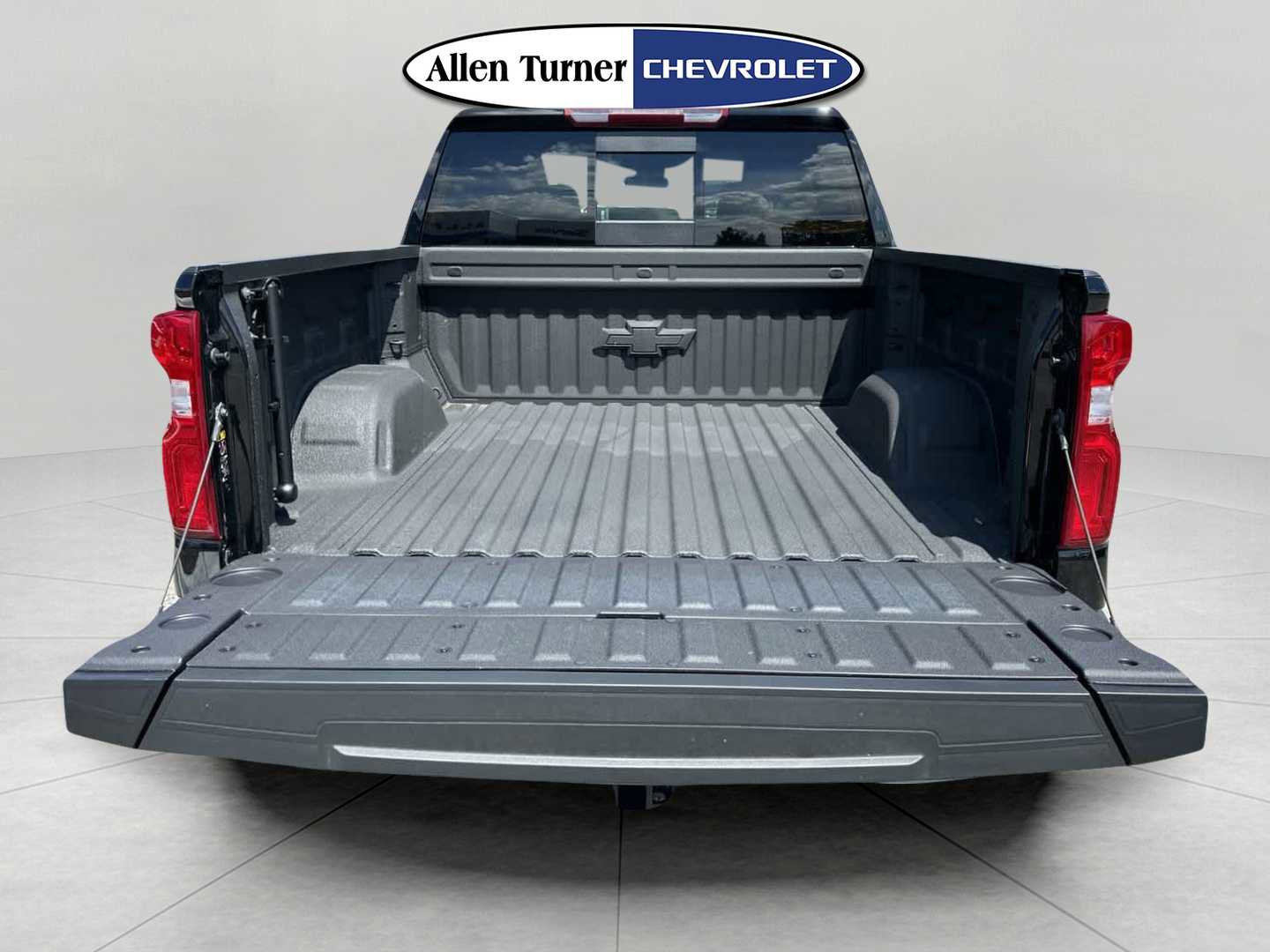 Used 2025 Chevrolet Silverado 1500 RST w/ RST All Star Premium Package image 26