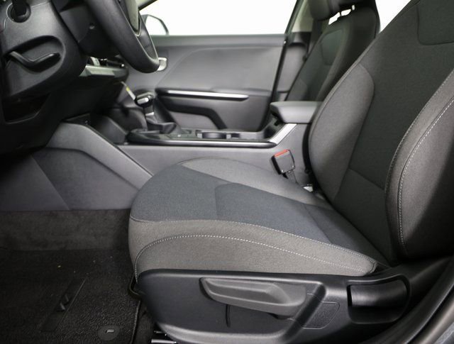 Certified 2025 Kia K4 LXS image 11