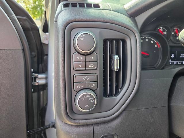 New 2026 Chevrolet Silverado 1500 Custom AWD/4WD image 9