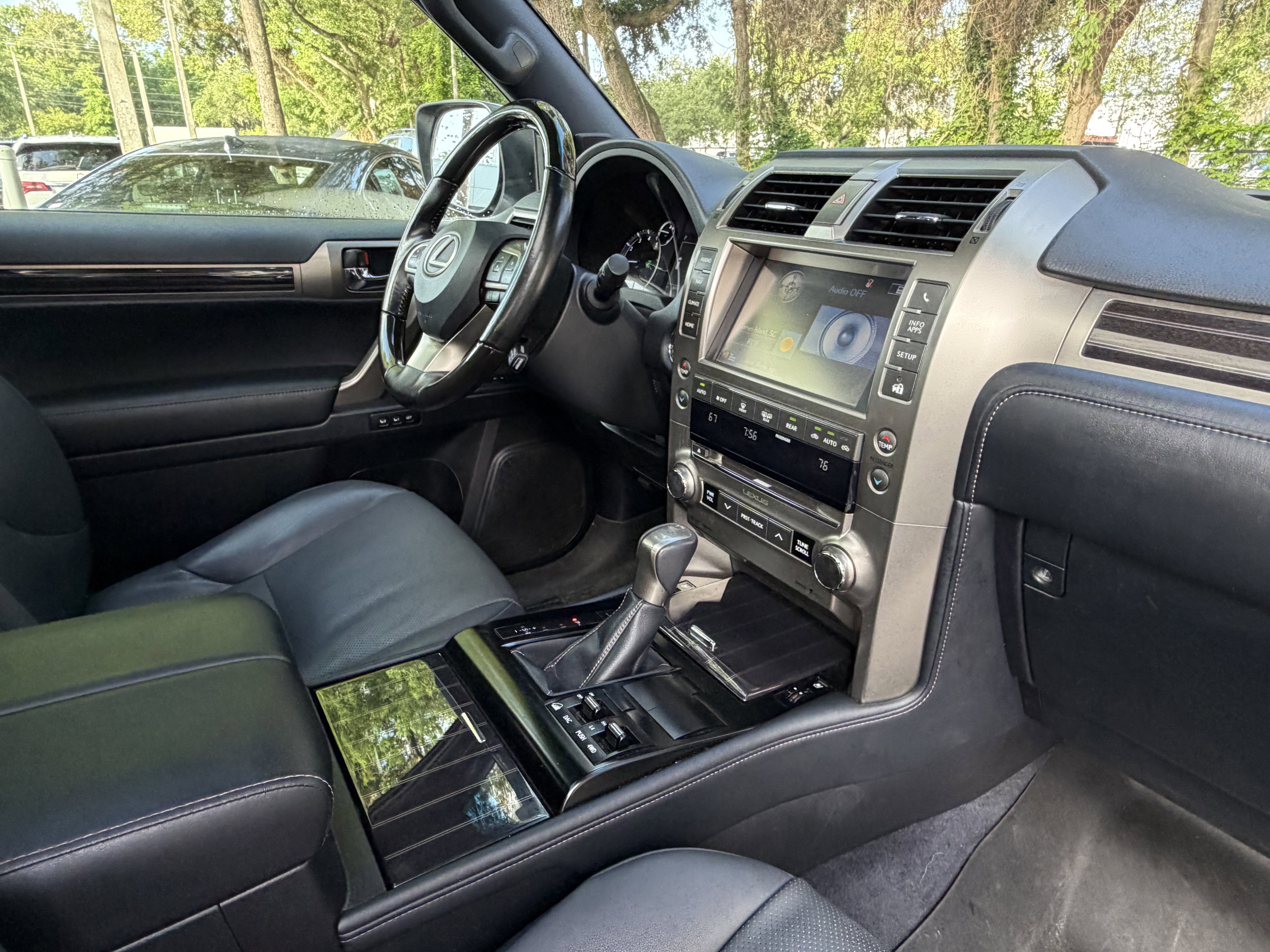 Certified 2020 Lexus GX 460 Premium w/ Premium Package AWD/4WD image 48