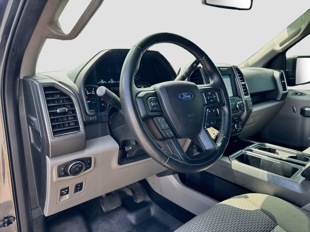 Used 2019 Ford F150 XLT w/ Equipment Group 302A Luxury RWD image 9