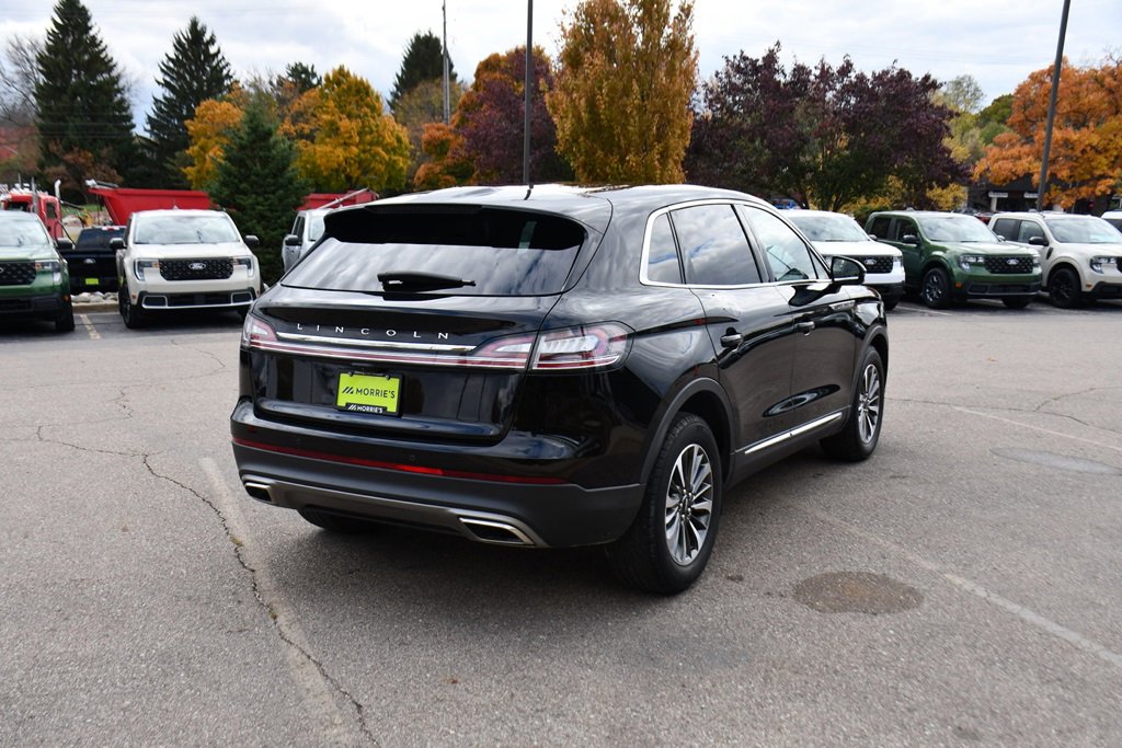 Used 2022 Lincoln Nautilus AWD w/ Premium Package image 6