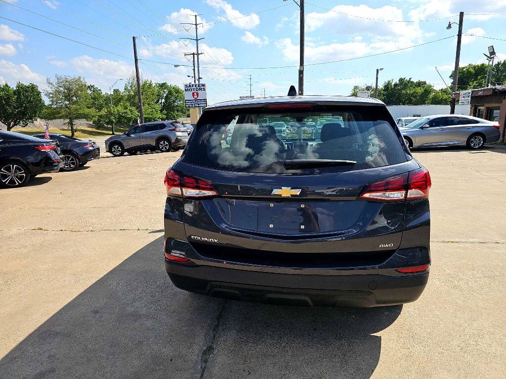 Used 2022 Chevrolet Equinox LS image 4