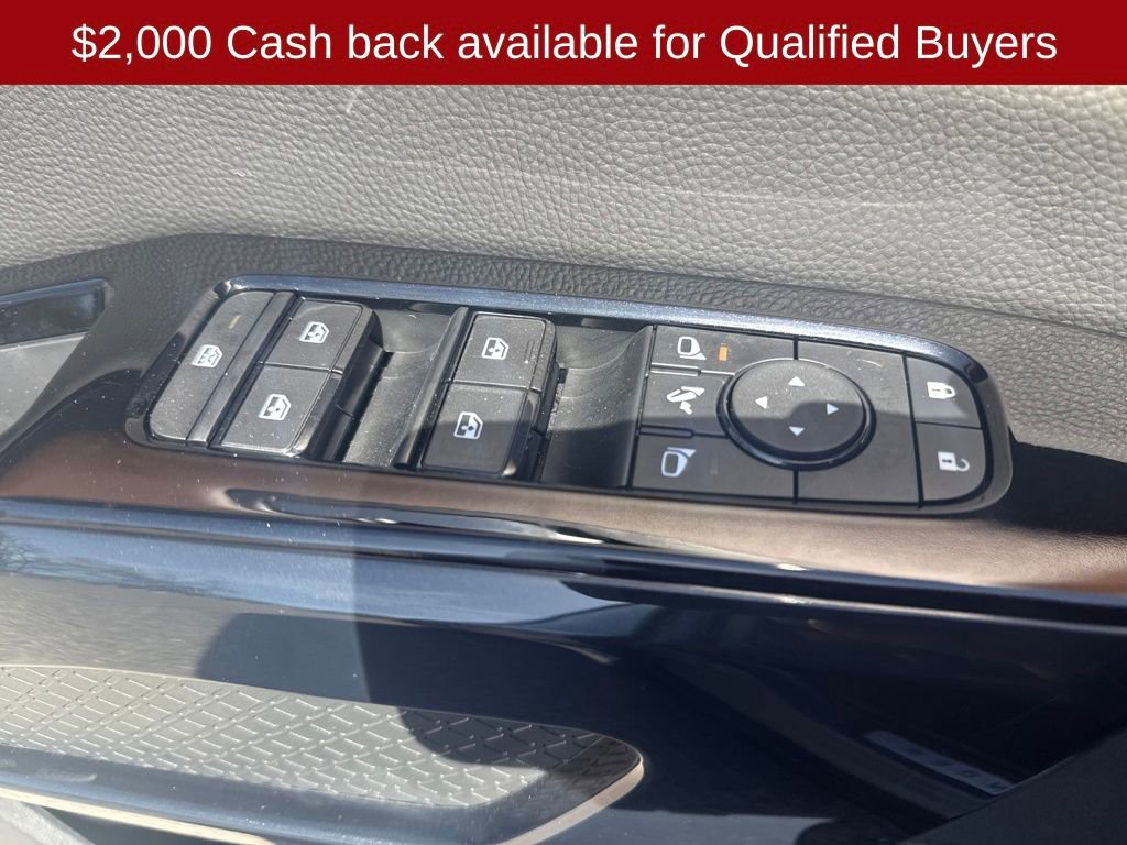 New 2026 Nissan Pathfinder Platinum image 11