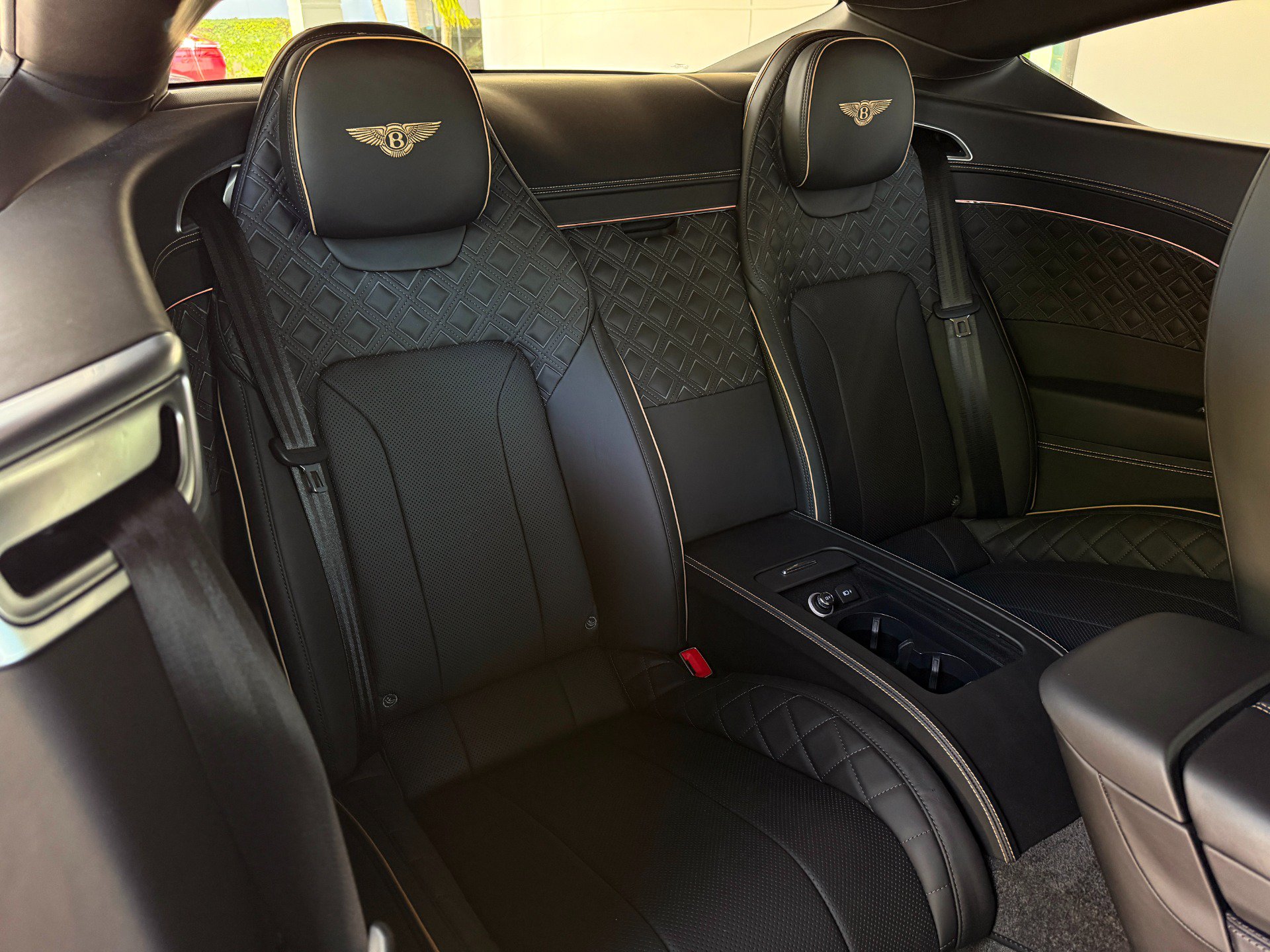 Used 2020 Bentley Continental GT V8 AWD/4WD image 32