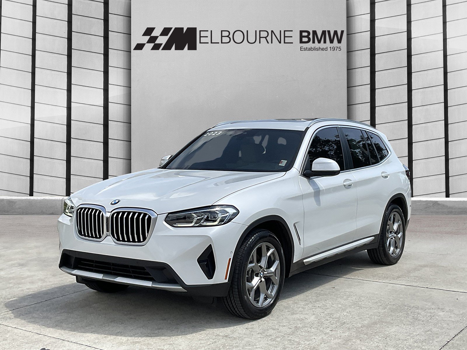 Certified 2023 BMW X3 sDrive30i w/ Premium Package RWD image 3