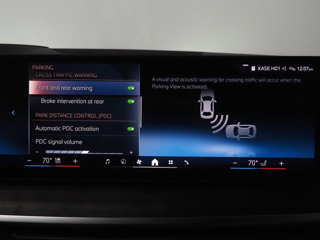 Used 2024 BMW X7 xDrive40i image 46