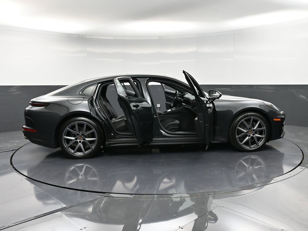 New 2026 Porsche Panamera 4 image 35