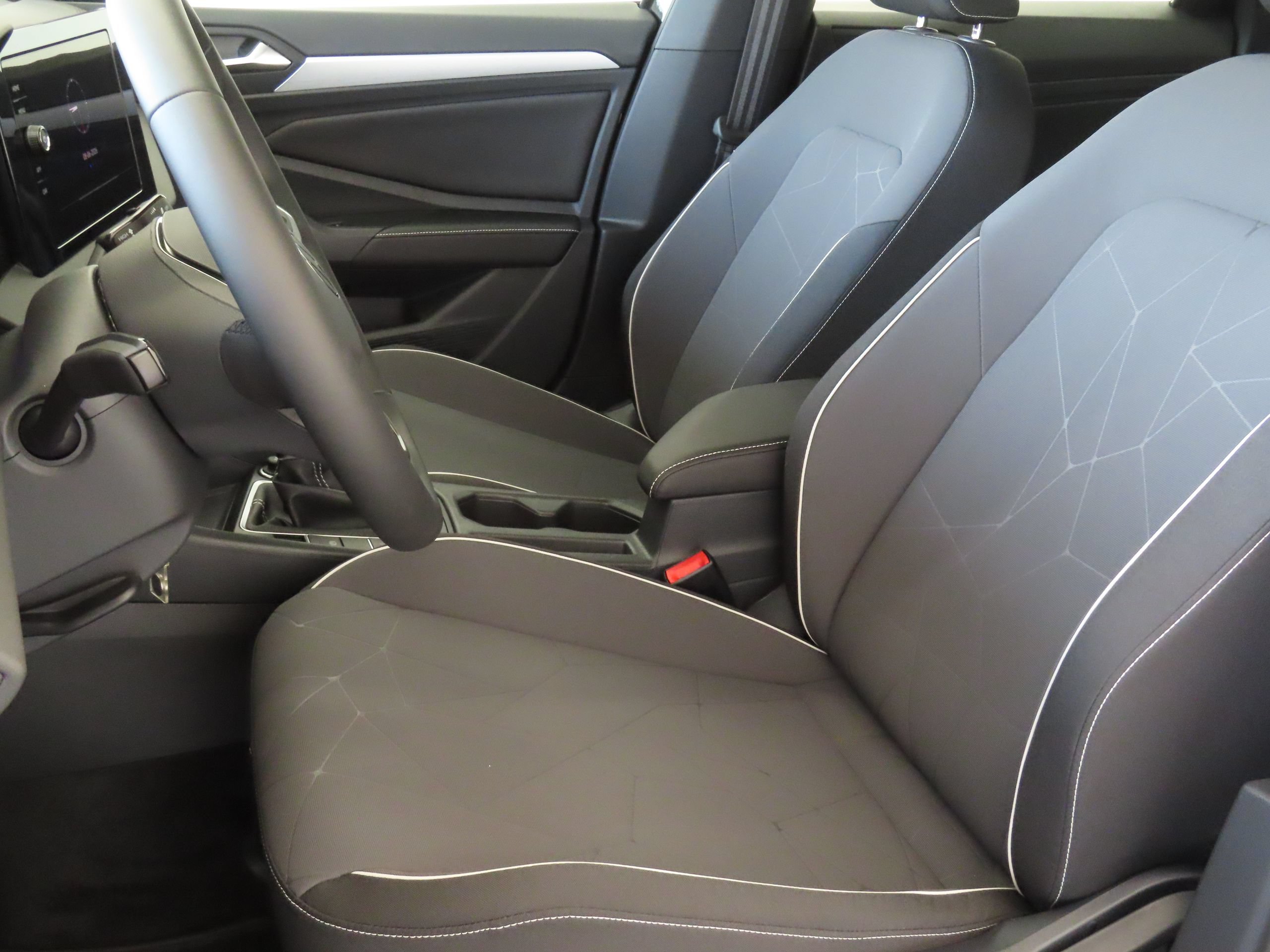 New 2026 Volkswagen Jetta Sport FWD image 11