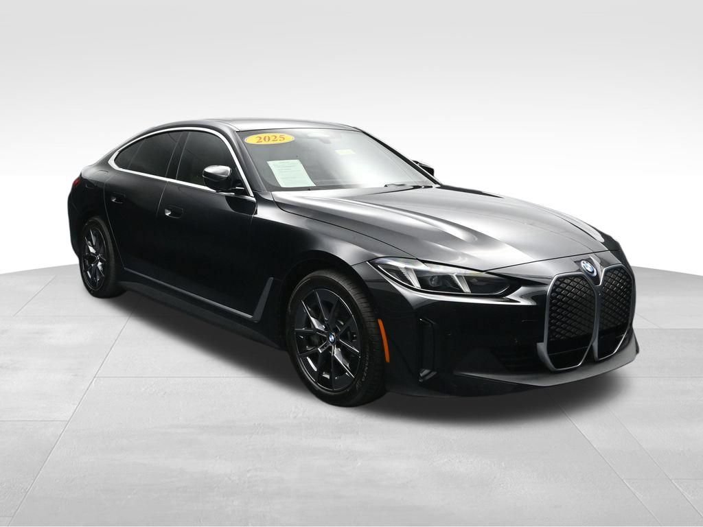 Used 2025 BMW i4 eDrive40 w/ Premium Package RWD image 7
