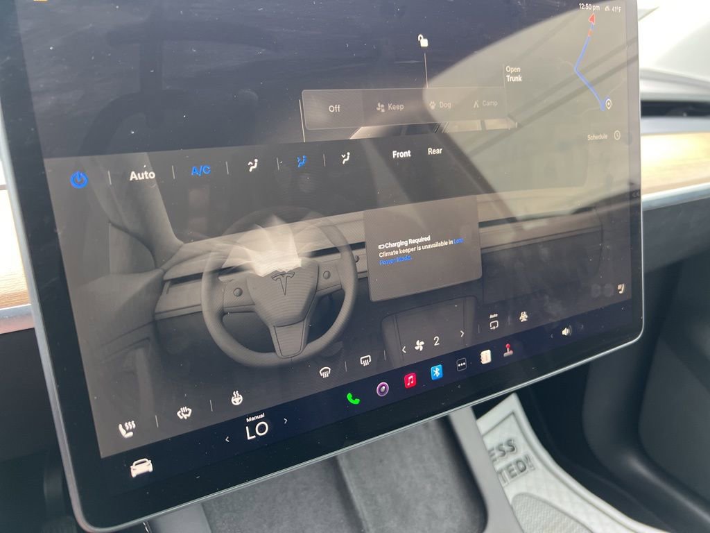 Used 2022 Tesla Model Y Long Range image 10