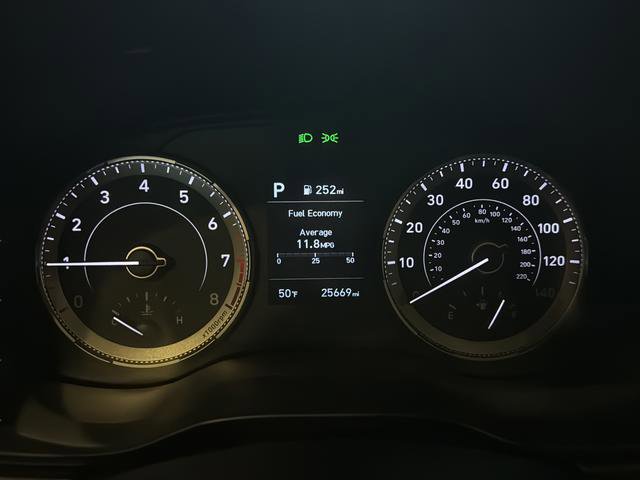 Used 2022 Hyundai Venue SEL image 11