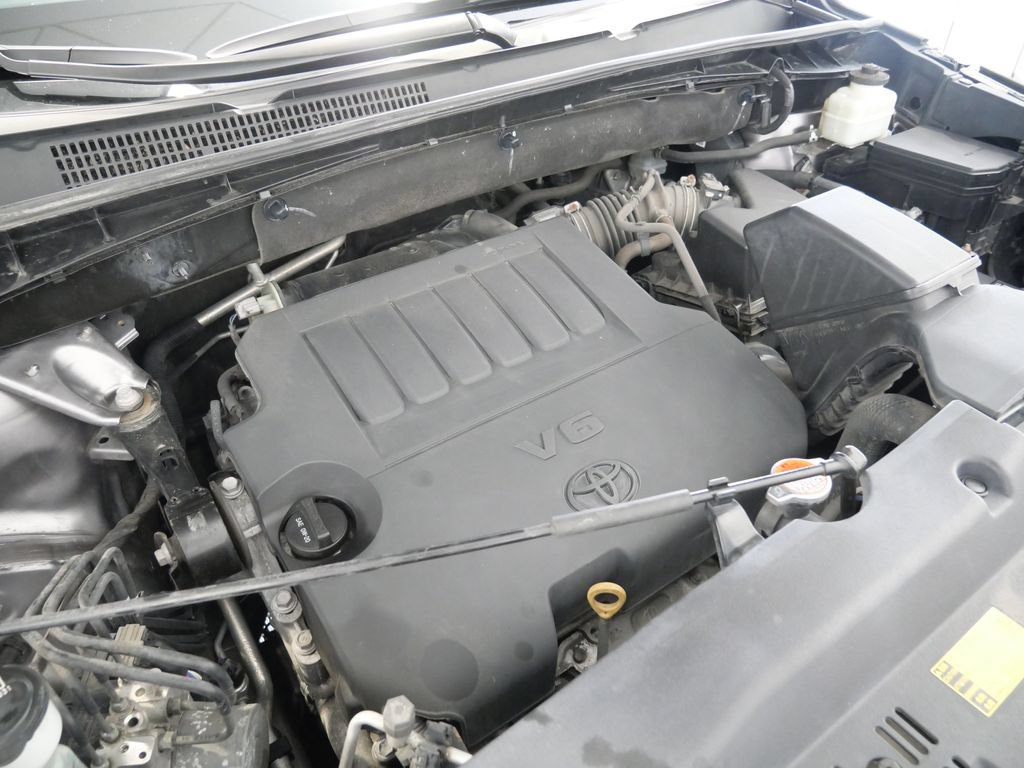 Used 2016 Toyota Highlander Limited AWD/4WD image 11