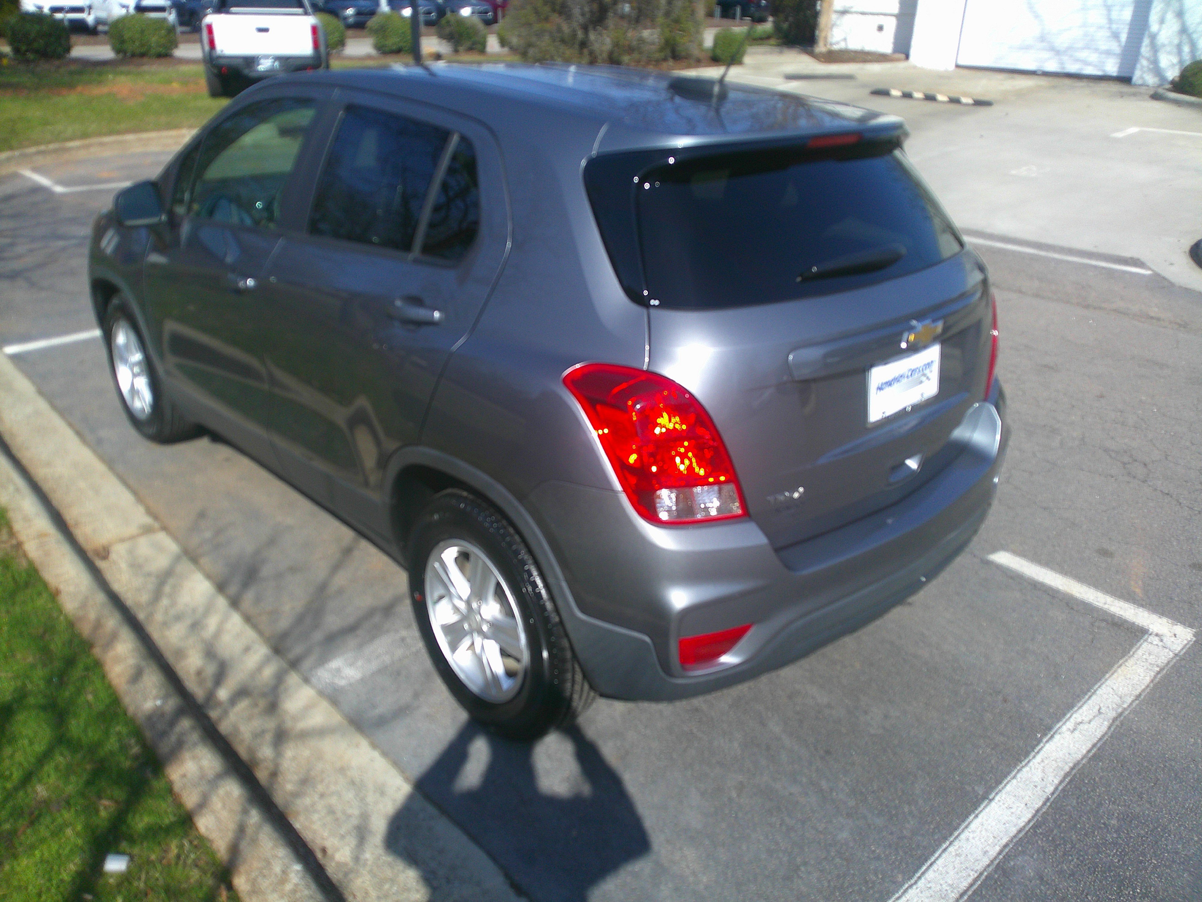 Used 2020 Chevrolet Trax LS w/ Tint and Cruise Package image 11