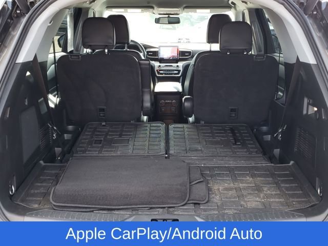 Used 2023 Ford Explorer XLT w/ Equipment Group 202A image 8