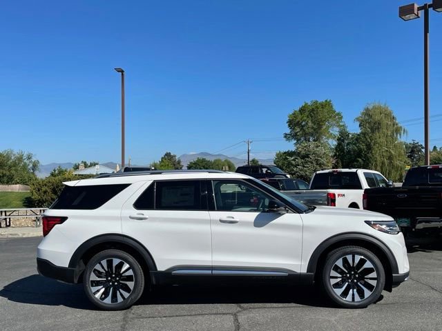 New 2026 Ford Explorer Platinum w/ LUX Leather Package AWD/4WD image 2
