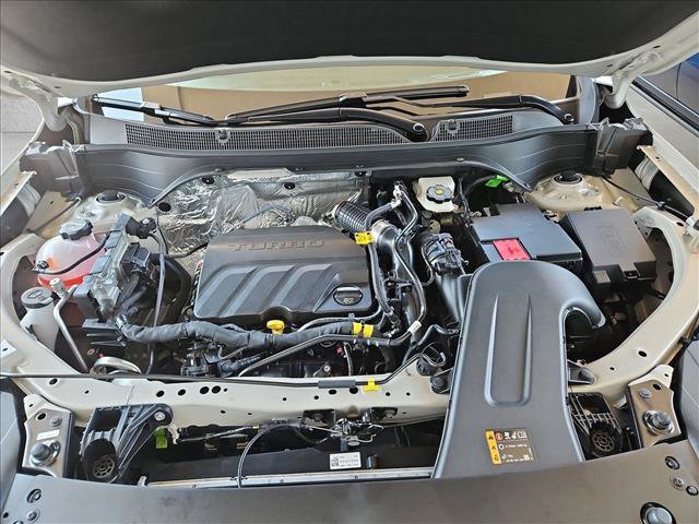 New 2026 Chevrolet Trax RS w/ Sunroof Package FWD image 16