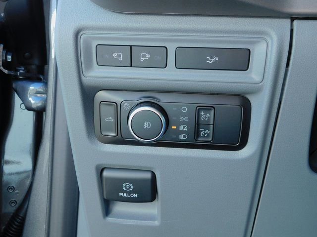 New 2024 Ford F150 XLT w/ Equipment Group 302A MID image 31