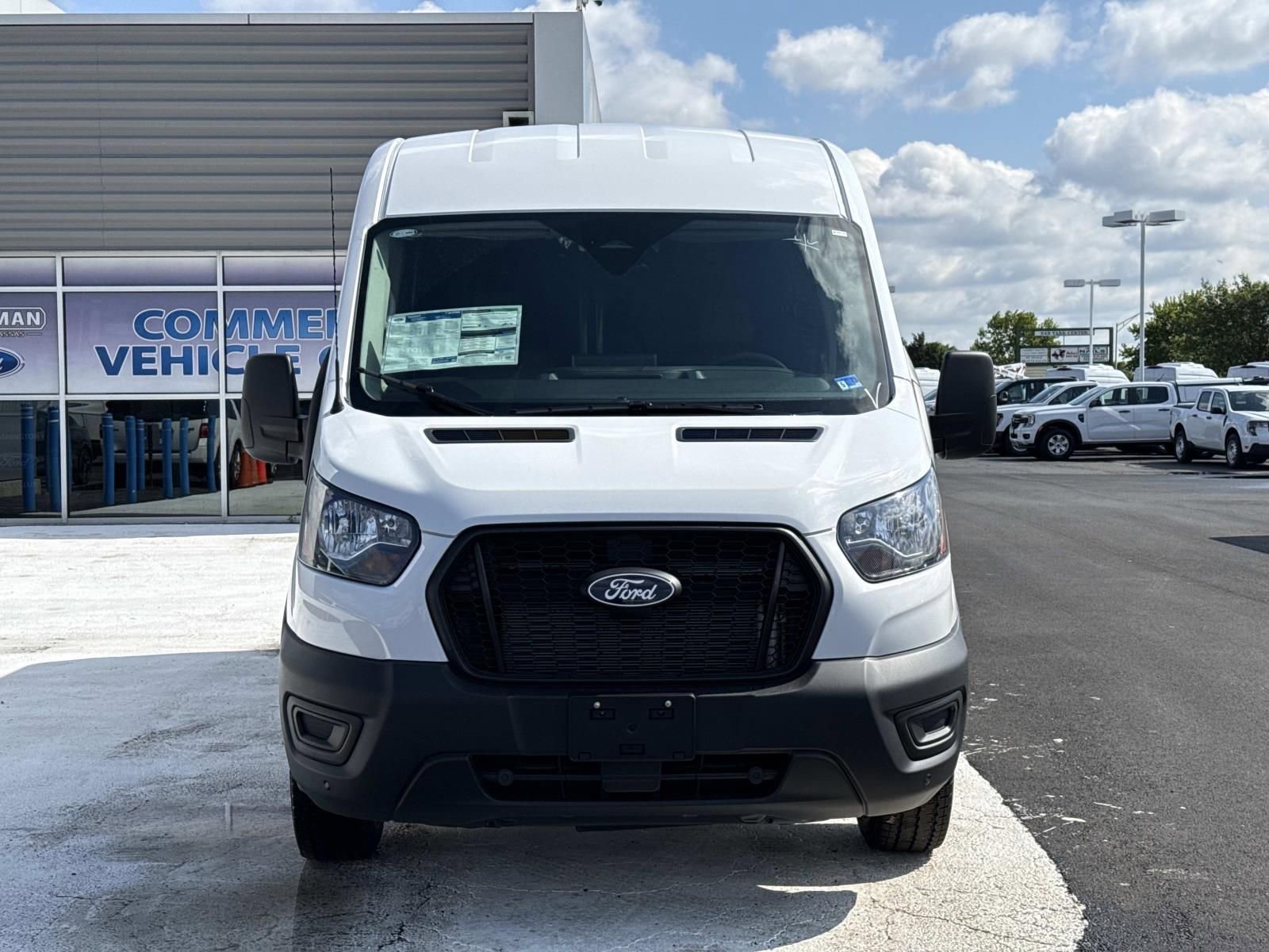 New 2026 Ford Transit 250 148 Medium Roof w/ Load Area Protection Package RWD image 8
