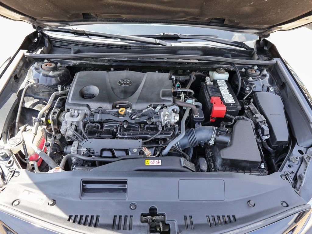 Used 2021 Toyota Camry SE w/ Cold Weather Package FWD image 35