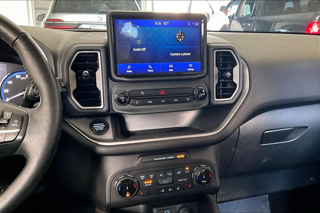 Used 2022 Ford Bronco Sport Outer Banks w/ Tech Package AWD/4WD image 9