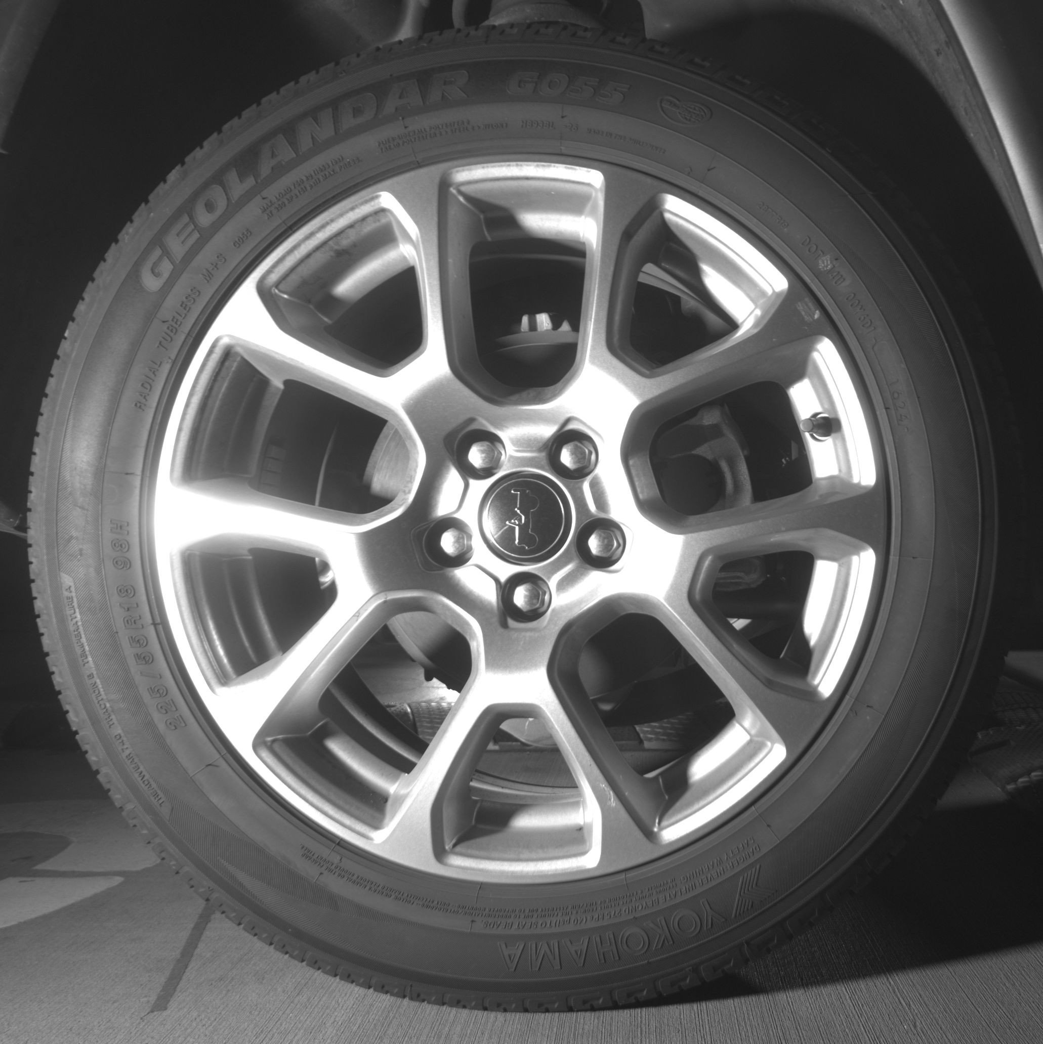 Used 2025 Jeep Compass Limited image 15