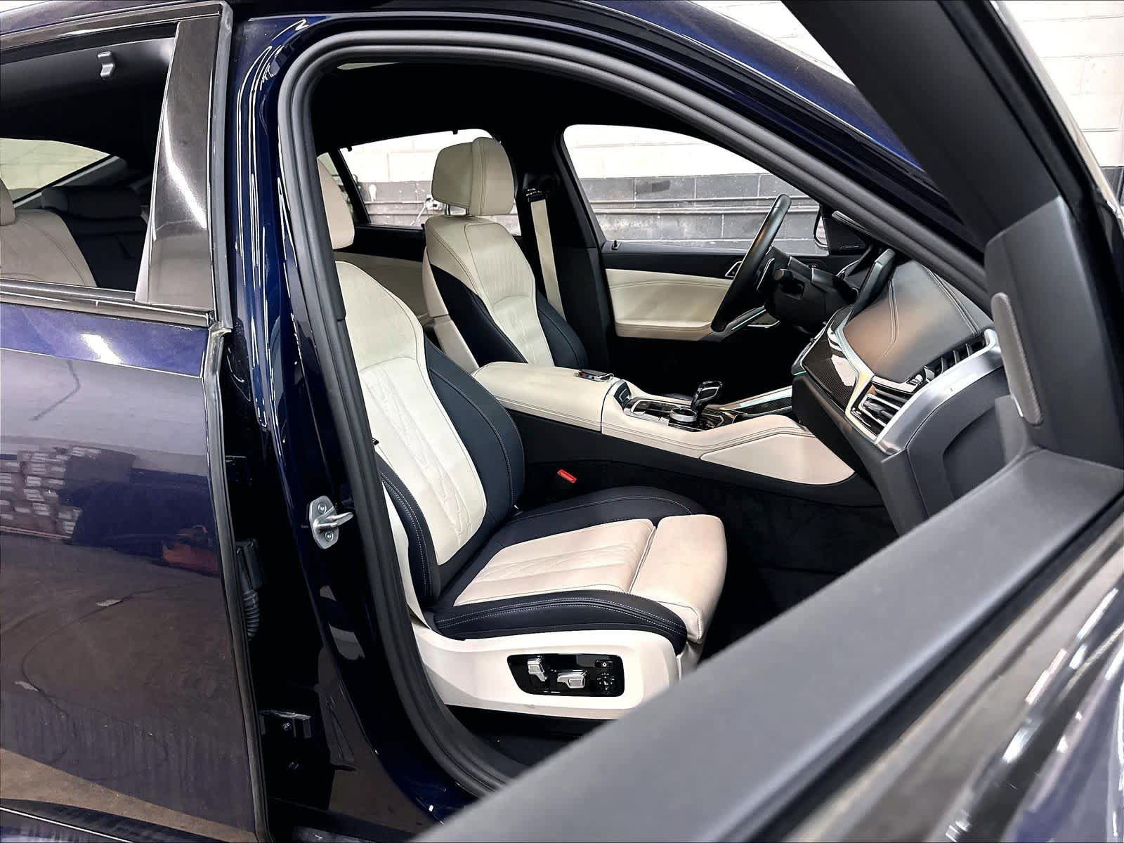 Used 2023 BMW X6 M50i w/ Executive Package AWD/4WD image 10