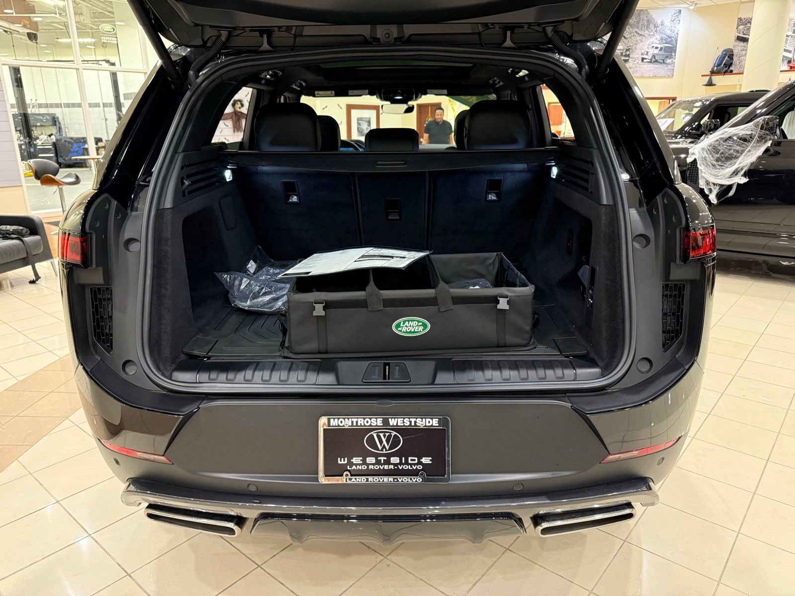 New 2025 Land Rover Range Rover Sport image 38